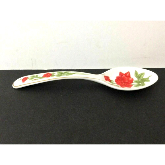The Flowers of Spring Rose Collector Spoon Bone China Spoon Collection 1982 RGI - Picture 3 of 7
